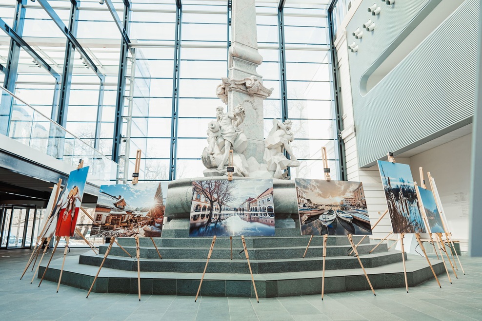 Huawei z razstavo v Narodni galeriji: Samo poglejte barve in vzorce teh fotografij! (foto: Huawei)