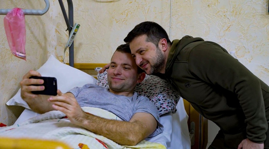 VIDEO: Je Volodimir Zelenski voditelj z najtoplejšim srcem? (foto: Profimedia)