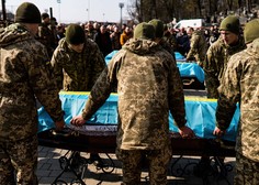 Tako se bodo Ukrajinci vsak dan poklonili žrtvam vojne
