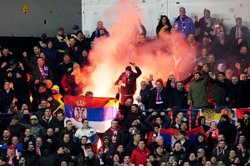 VIDEO: Poglejte, kaj se je dogajalo na ulicah Beograda, preden se je začela tekma na razprodani Marakani (foto: Profimedia)