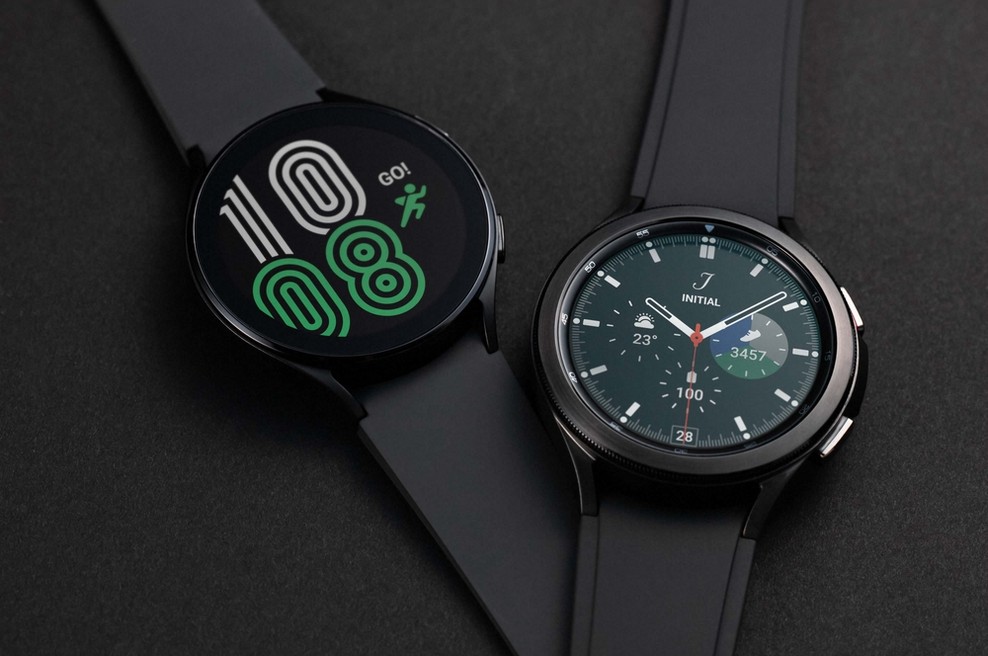Do zdravega življenjskega sloga s pametno uro: Samsung ob nakupu določenih telefonov podarja Galaxy Watch4 (foto: Samsung)