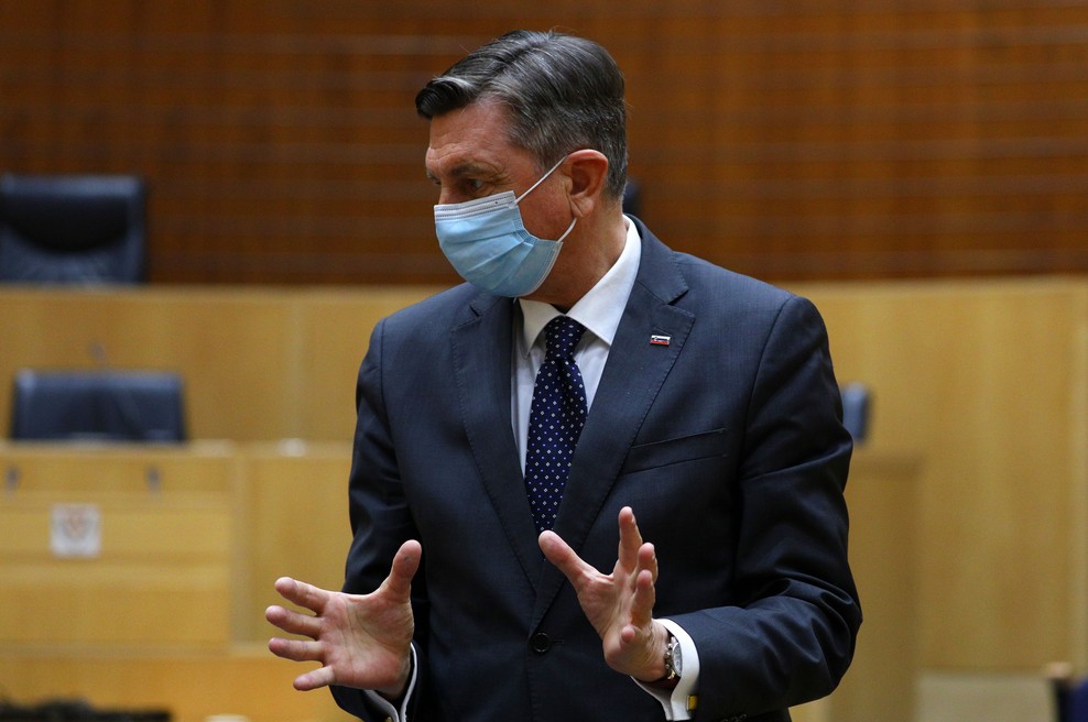 "Čimprej se morajo priključiti Evropski uniji." Borut Pahor o državi z visoko stopnjo potencialnih konfliktov (foto: Profimedia)