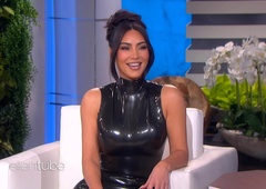 Kim Kardashian razburila z izjavo: "Dvignite svojo rit in delajte!"