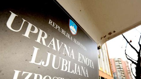 Upravne enote po Sloveniji so spremenile čas poslovanja