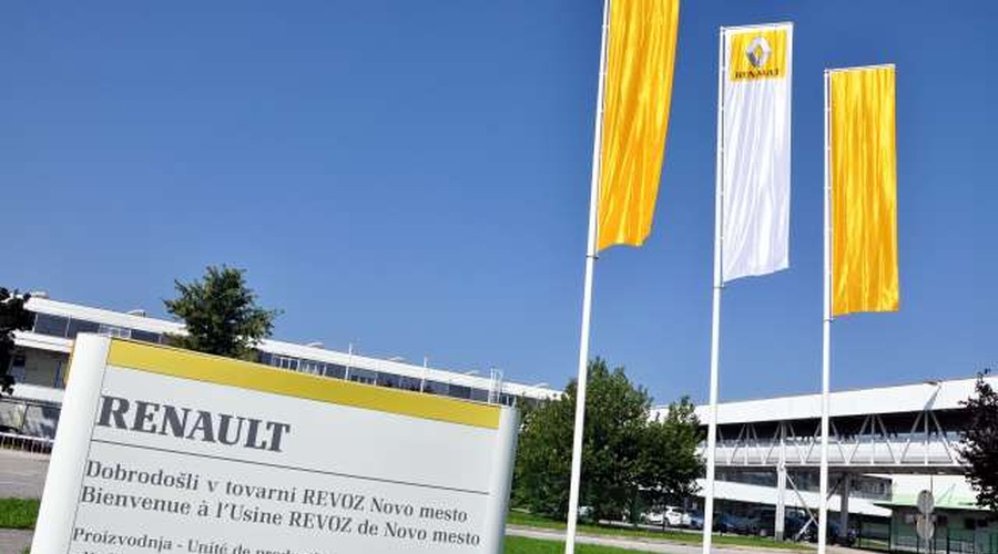 V podjetju Revoz znova zaustavili proizvodnjo (foto: Rasto Božič/STA)