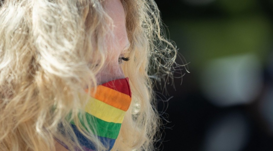 Izvedeli smo, kdo od domačih politikov ima med pripadniki LGBT+ prijatelje (foto: Profimedia)