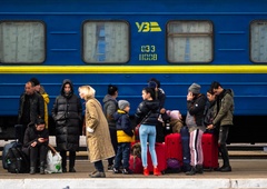 Toliko milijonov dodatnih sredstev je Slovenija ZAGOTOVILA za begunce iz Ukrajine