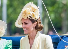 Spomin na princeso Diano "nosi" Kate Middleton: TO so trenutki, ko se ji je vojvodinja poklonila s podobno obleko