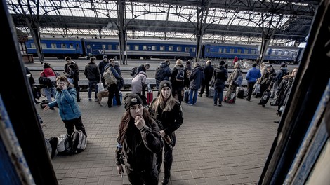 Ukrajinski študenti, ki so pribežali v Slovenijo, bodo deležni posebnega privilegija. Kako bo pomagala naša univerza?