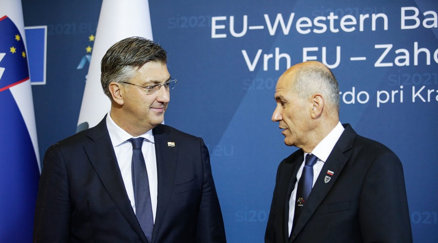 Andrej Plenković in Janez Janša leta 2021 na Brdu pri Kranju. (foto: Profimedia)