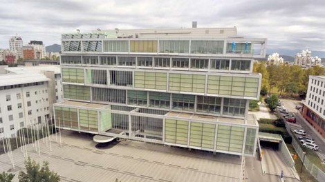 Slovenska podjetja vabijo begunce, a pod temi zahtevnimi pogoji