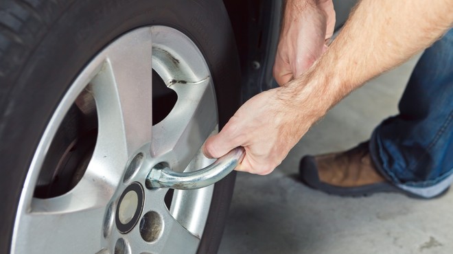 Vremenski preobrat: smo prehitro sneli zimske pnevmatike s svojih vozil? TO odgovarjajo poznavalci (foto: Profimedia)