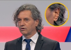 Kako se je Robert Golob odzval na očitke, da je imel v ušesu slušalko?