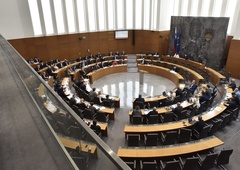 Ugibanja o novi koaliciji in ministrskih kandidatih: kdo ima največ možnosti?