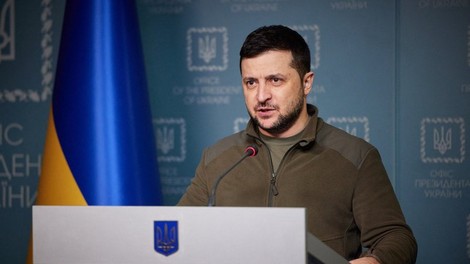 Zelenski odpustil dva izdajalca in opozoril na prihodnje napade