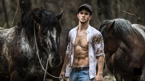 Pregled Instagrama: Franko Bajc z žrebci, Nuša Derenda kot igralka in sveže zaljubljena Eva Peternelj
