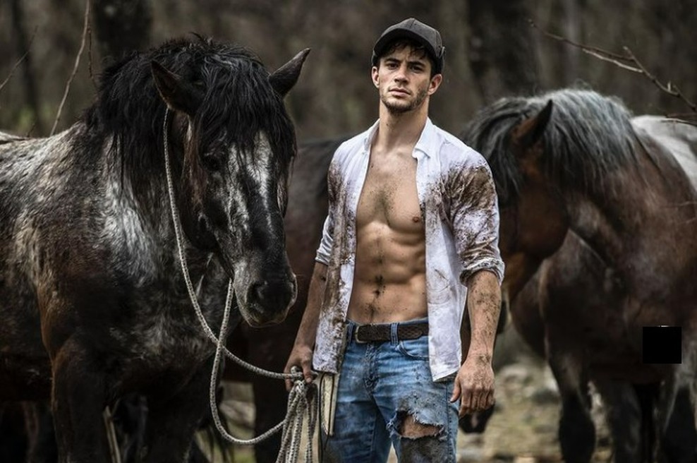Pregled Instagrama: Franko Bajc z žrebci, Nuša Derenda kot igralka in sveže zaljubljena Eva Peternelj (foto: IG: @franko_bajc)