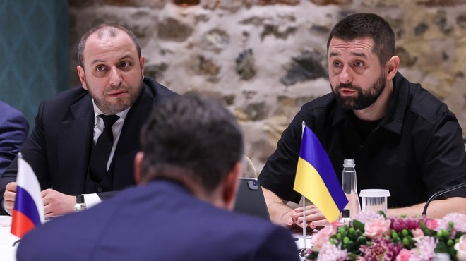 Pogajanja med Ukrajino in Rusijo v Istanbulu. (foto: Profimedia)