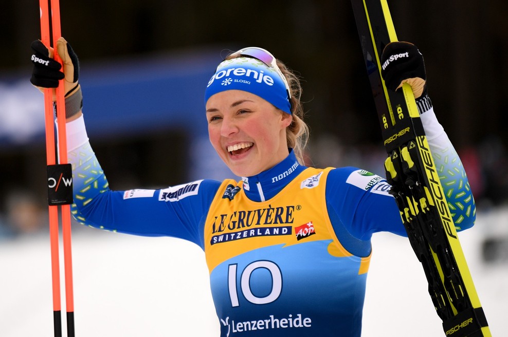 FOTO: Anamarija Lampič na sanjskem oddihu: tako ZAPELJIVA je! (foto: Profimedia)