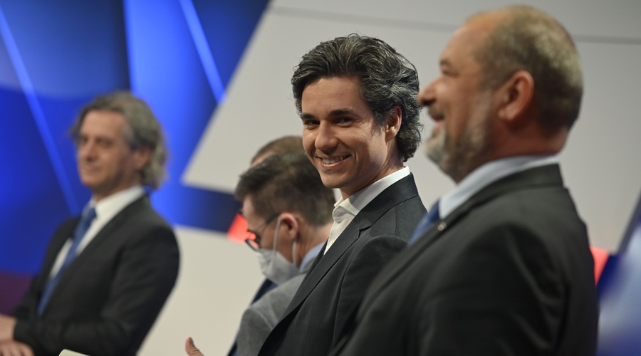 Kako bo izgledala opozicija? Bodo volitve premešale karte? (foto: Bobo)