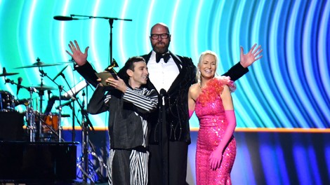 KDO je edina Slovenka, ki je prejela prestižno glasbeno nagrado Grammy?