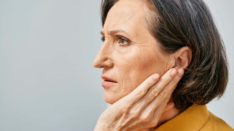 Raziskovalci odkrili dva nova simptoma Parkinsonove bolezni