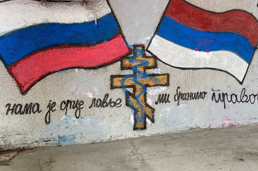 Kam so se pred sankcijami zatekli MLADI in PREMOŽNI Rusi? (foto: Metropolitan)