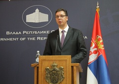 V Srbiji bodo 17. decembra izredne državnozborske volitve: župani eden za drugim odstopajo s položaja
