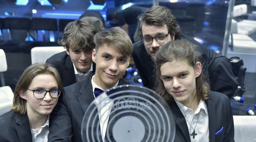 LPS znova navdušujejo: uradni evrovizijski video je tu! (foto: Bobo)