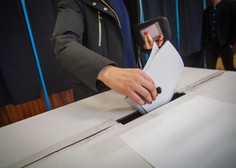 Prvi dan predčasno glasovalo več volivcev kot pred štirimi leti