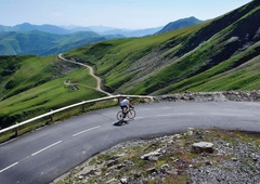 Smo Slovenci odkrili nov šport – aktivna potovanja?