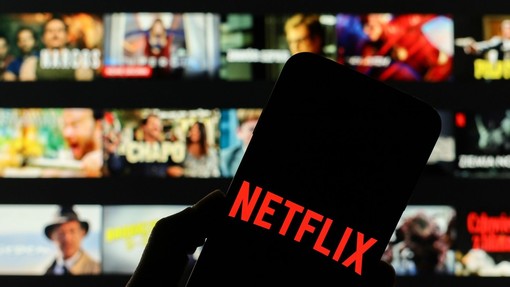 Netflix se je umaknil iz Rusije, zdaj pa so tamkajšnji uporabniki udarili nazaj – kdo bo močnejši?