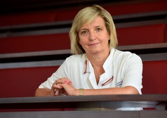 Je trenutek za odpravo zaščitnih mask primeren? Bojana Beović: "Odgovornost za zdravje se prenaša na vsakega posameznika."