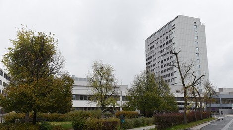 V UKC Maribor zaznali vonj po plinu: pristojni so se nemudoma odzvali