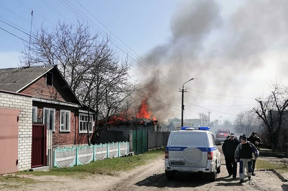 Naselje Klimovo v Rusiji po domnevnih ukrajinskih napadih. (foto: Profimedia)