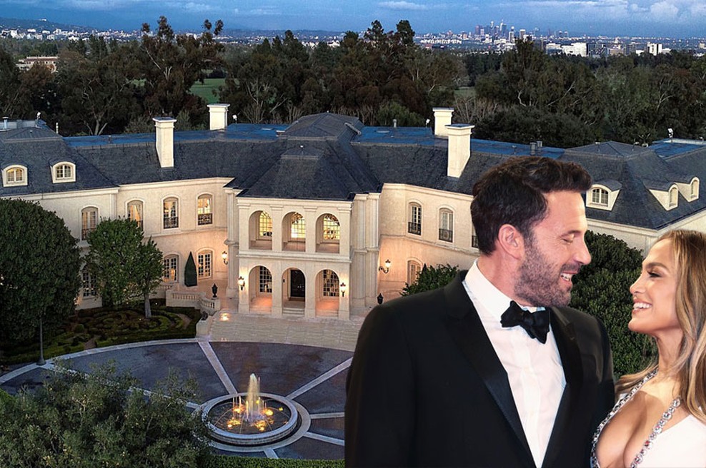 Vse TO ima več kot 150 milijonov evrov vredna vila, ki si jo ogledujeta Ben Afflect in Jennifer Lopez (foto: Profimedia/fotomontaža)