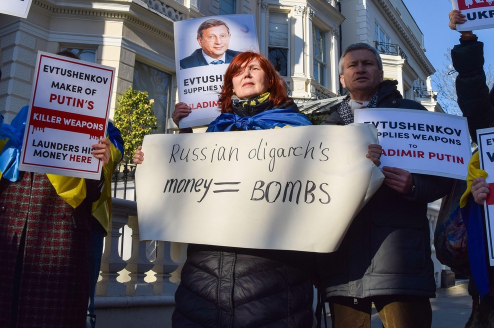 Dvema ruskima oligarhoma zasegli ogromno vsoto denarja (foto: Profimedia)