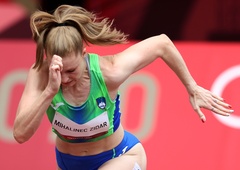 Najhitrejša Slovenka objavila prikupno FOTOGRAFIJO v nosečniški opravi