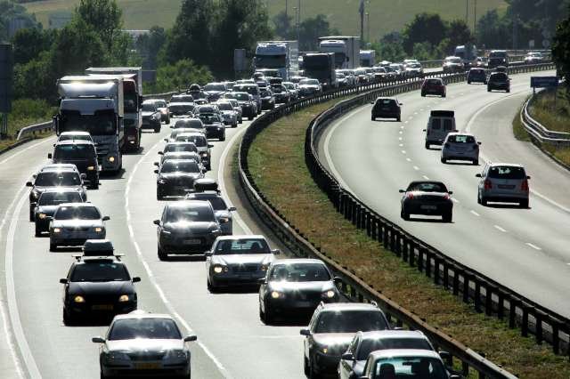 Če se danes odpravljate na pot, se opremite z veliko potrpežljivosti.