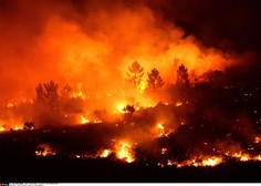 V Dalmaciji izbruhnil POŽAR: na terenu je več kot sto gasilcev
