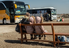 Ukrajinci še vedno na begu pred vojno: med njimi prevladujejo ženske in otroci