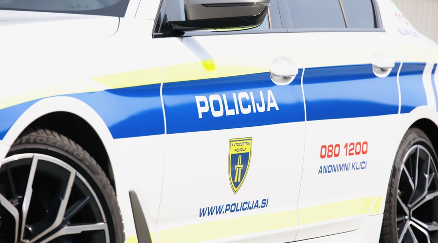 Hud fizični napad v Mariboru, na kraju dogodka policisti (foto: Aleksandra Saša Prelesnik)