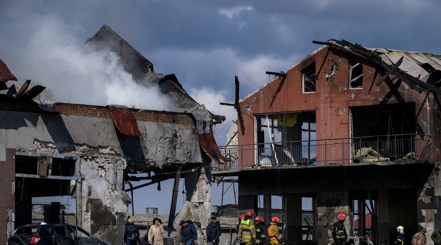 Pomagajmo Ukrajincem s tem, v čemer smo najboljši (foto: Profimedia)