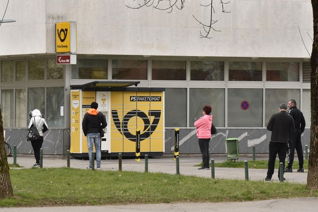 Pozor, to storitev vam Pošta Slovenije lahko dodatno zaračuna