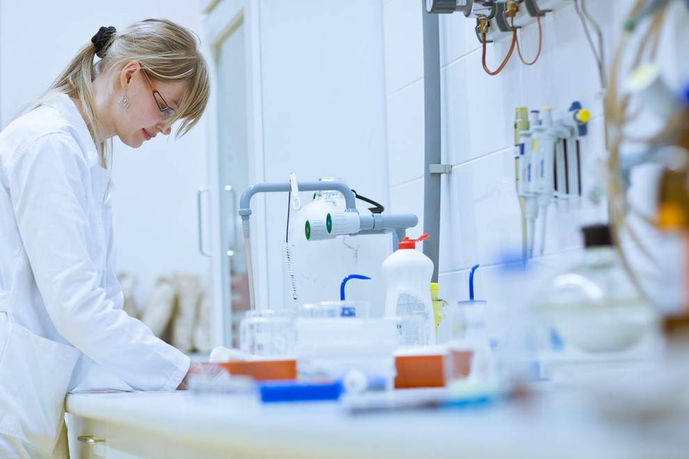 VELIK PREBOJ V MEDICINI Kljub številnim temačnim napovedim, Baba Vanga ni videla le slabih novic. Po njenem mnenju bi lahko …