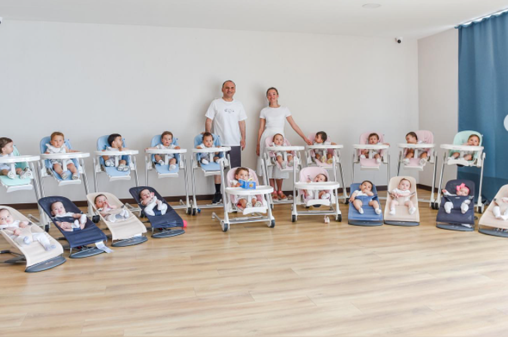 NORO: pri 24-ih letih ima že za cel razred otrok! (foto: Instagram/Kristina Ozturk)