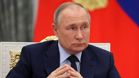 Vladimir Putin: "To je gospodarski samomor!"