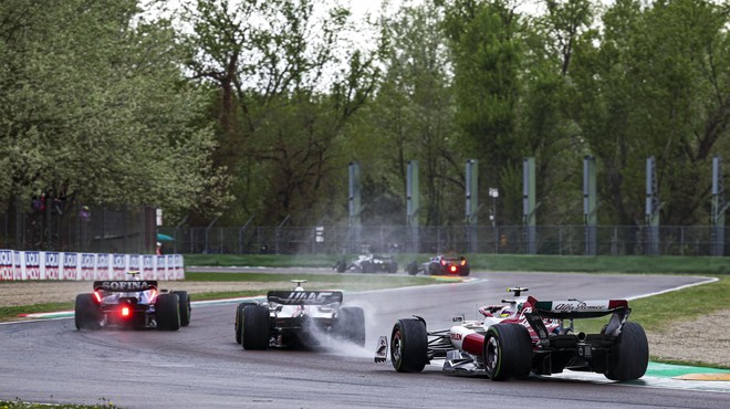 Kaj je botrovalo polomu Ferrarija, da Verstappen ni imel nobene konkurence? (foto: Profimedia)