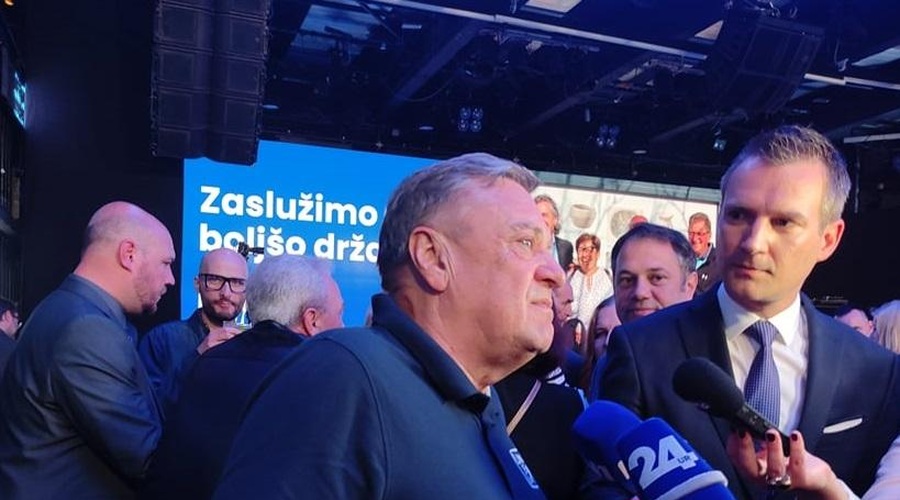 Gibanju Svoboda čestital tudi ljubljanski župan (foto: Nika Vajnhandl)
