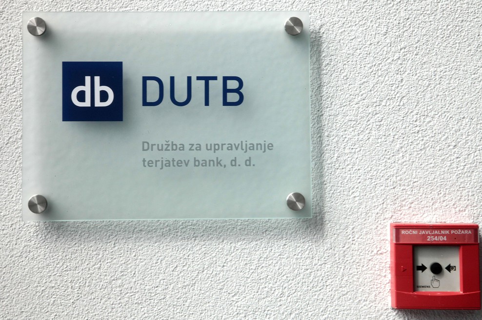 Razprodaja na DUTB: iščejo kupca za terjatve več kot 16 slovenskih podjetij! (foto: Bobo)